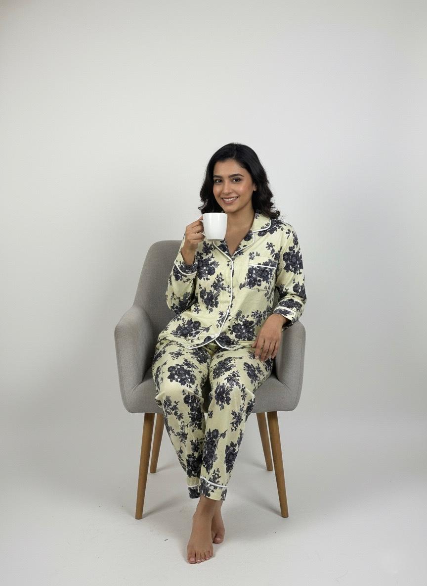 Black Flower Boski Linen